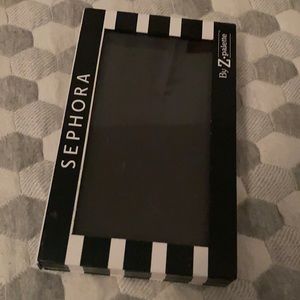 Double sided z palette